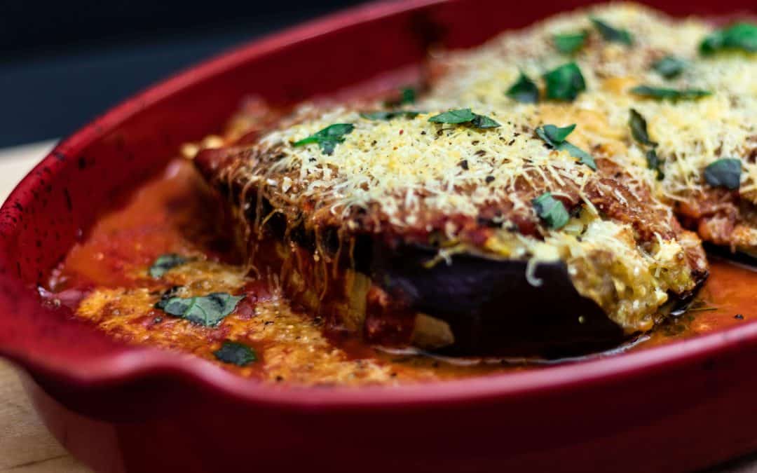 Köstliche griechische Auberginen in Tomatensoße – Ein einfaches Rezept